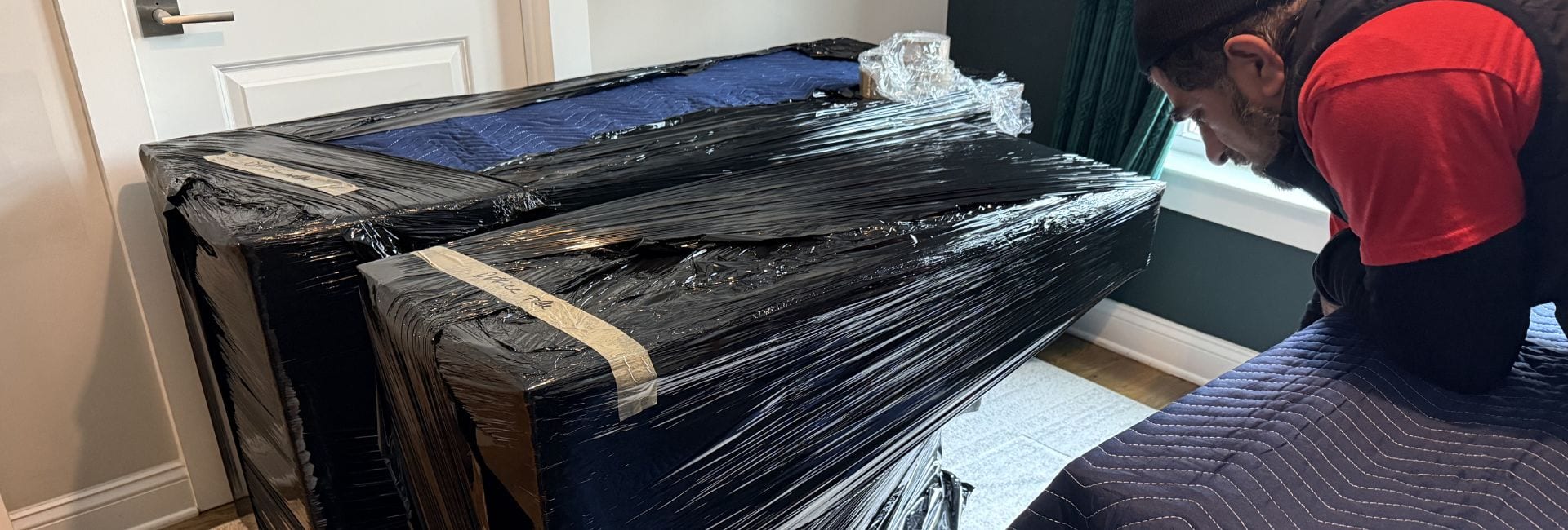 Moving Oversized Items: How to Safely Transport Pianos, Heavy Furniture, and Electronics